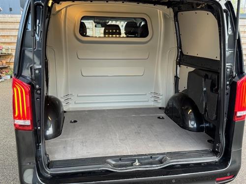 Vito 124 cdi  Dubbel Cabine  Lichte vracht . ( VERKOCHT ! ) (18)