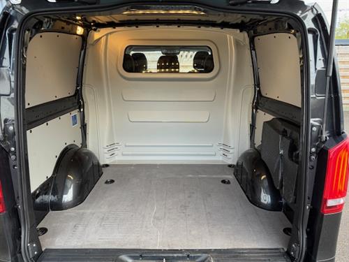 Vito 124 cdi  Dubbel Cabine  Lichte vracht . ( VERKOCHT ! ) (19)