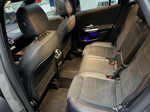 GLA 250e Benzine-Elektrisch ( Hybrid plug-in )  AMG Line (13)