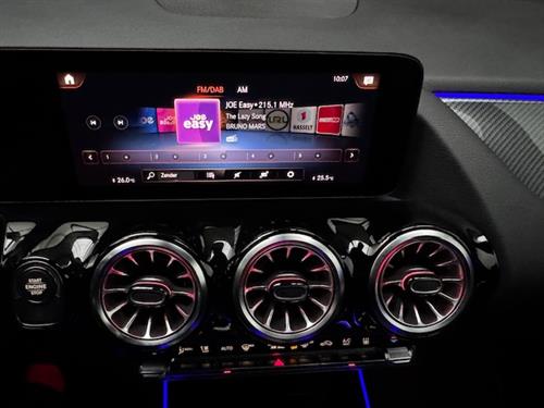 GLA 250e Benzine-Elektrisch ( Hybrid plug-in )  AMG Line (19)