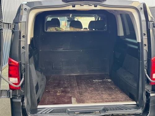Vito 116 cdi Dubbel cabine licht vracht 6 zitplaatsen. (8)