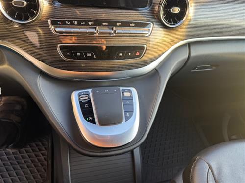 V250 cdi 4 Matic  lichte vracht 5 zitplaatsen (19)