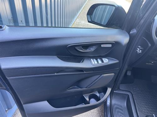 Vito 116cdi  Dubbel cabine  lichte vracht 5 Zitplaatsen. (20)