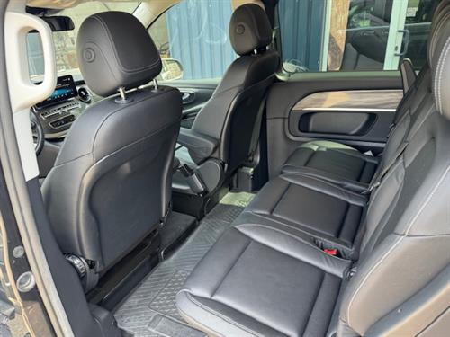 V250 cdi  lichte vracht dubbel cabine (12)
